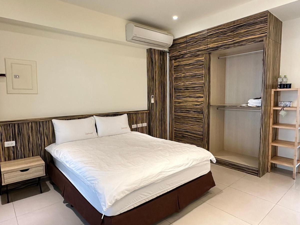 Catnap Hotel Луодонг Екстериор снимка