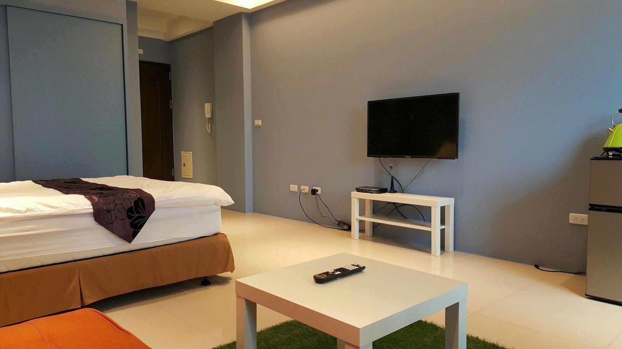 Catnap Hotel Луодонг Екстериор снимка